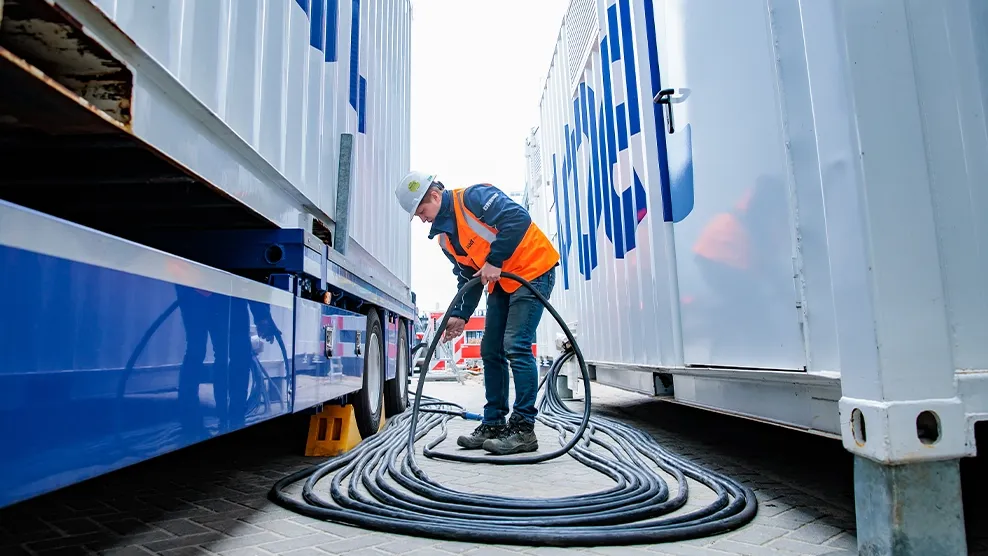 Werken bij voet matheus elektrotechniek monteur chauffeur